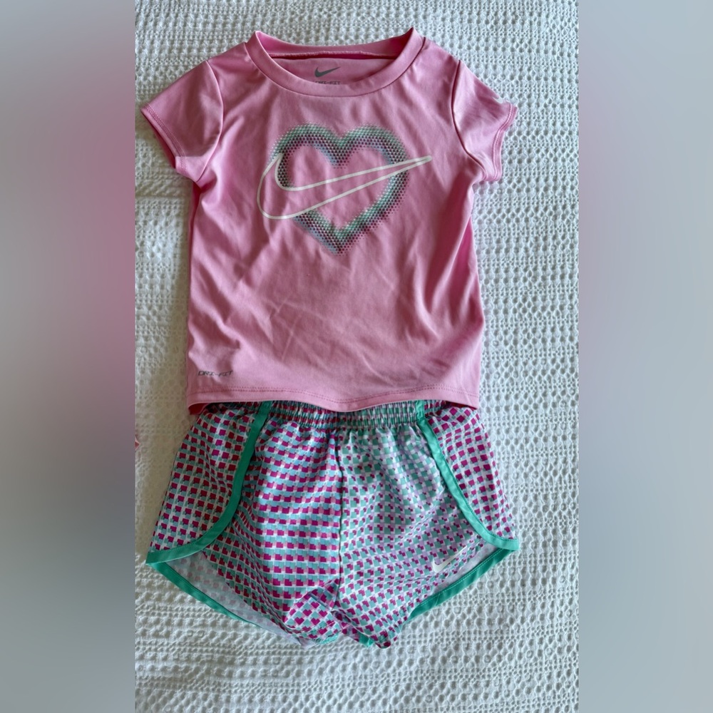 EUC Nike & OshKosh Athleisure Bundle